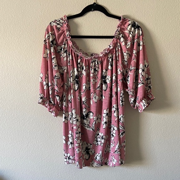 Sew In Love Pink Hibiscus Floral Blouse - Picture 1 of 6